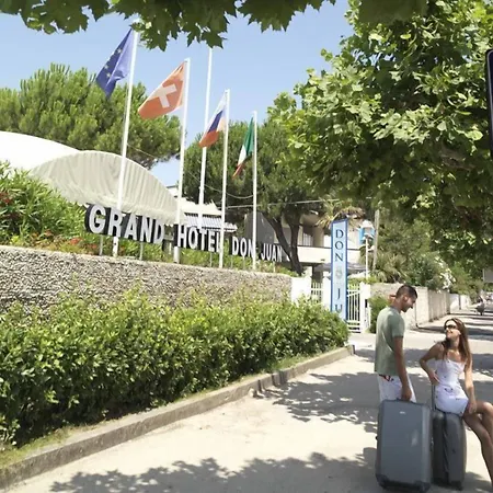 ホテル グランド ドン ファン ジュリアノーヴァ