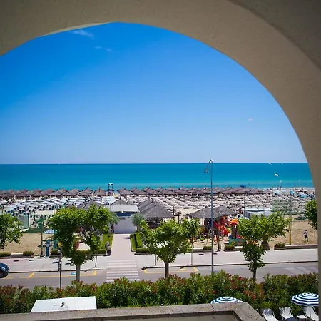 グランド ドン ファン ジュリアノーヴァ