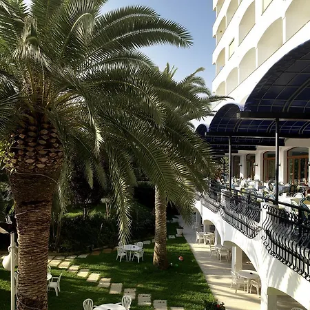 グランド ドン ファン ジュリアノーヴァ