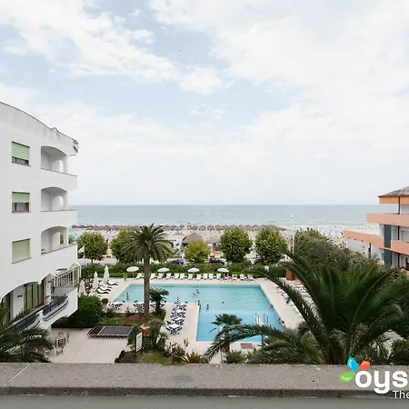 ホテル グランド ドン ファン 4*