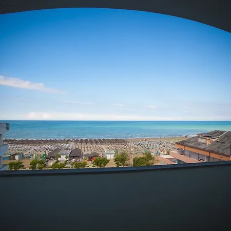 Hotel Grand Don Juan 4*