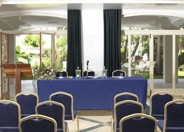 Grand Don Juan Hotel