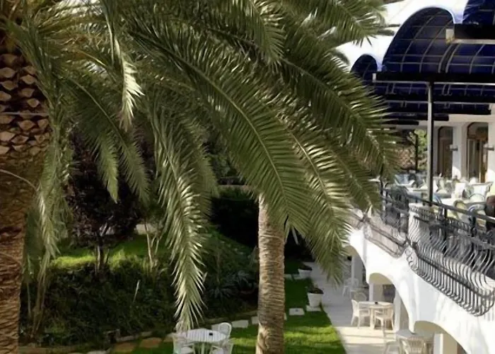 Grand Don Juan Hotel 4*