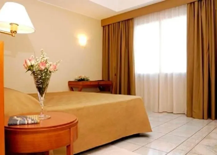 Grand Don Juan Hotel 4*