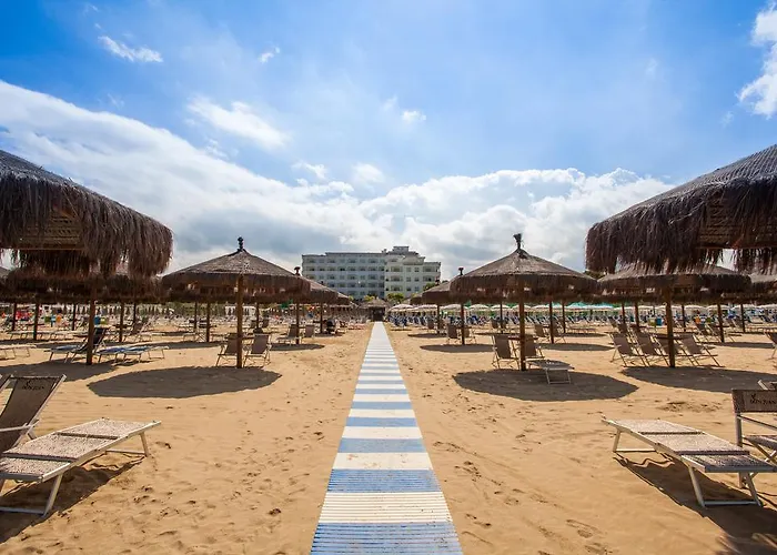 Hotel Grand Don Juan 4*