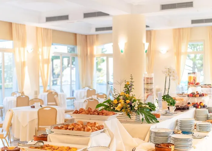 Grand Don Juan Hotel